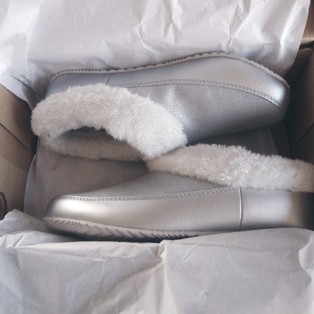 Sorrell Sneaker Slippers 8